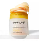 Medicube Kojic Acid Turmeric Limpeza Facial Pad - 160ml (70 pads)